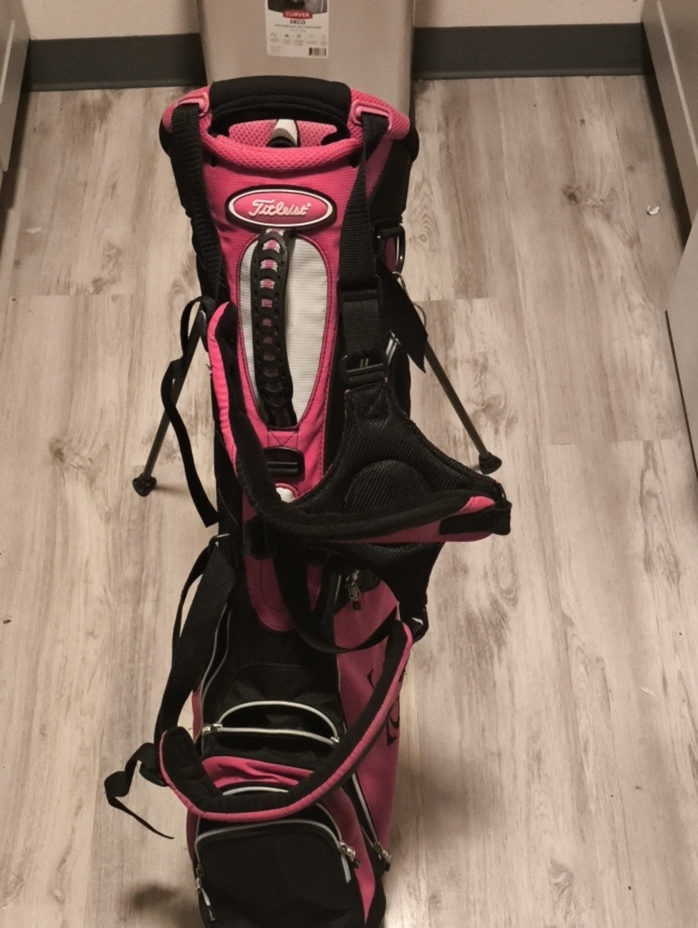 Titleist Pink and Black Women's Golf Stand Bag